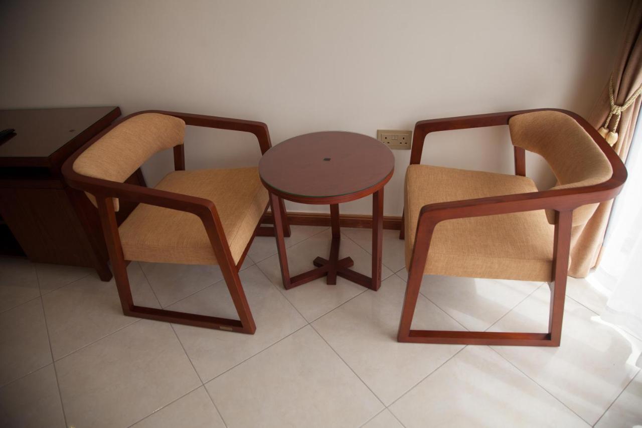 Hotel Triangle Mbarara Екстериор снимка